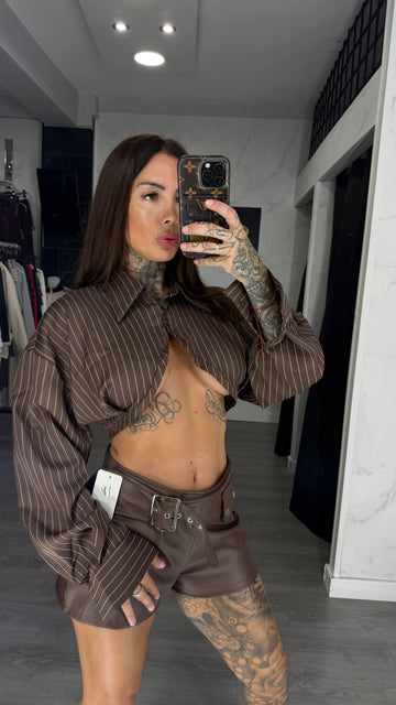 Camisa raya marrón