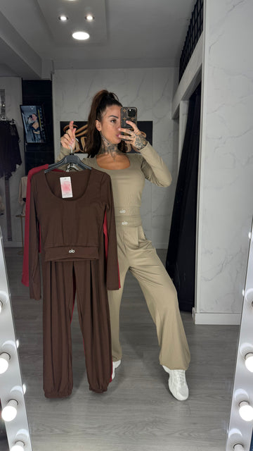 Conjunto marrón