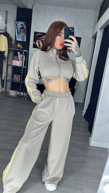 Chandal casco tierra