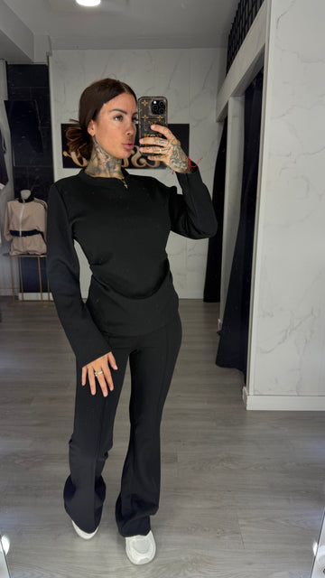 Conjunto María negro