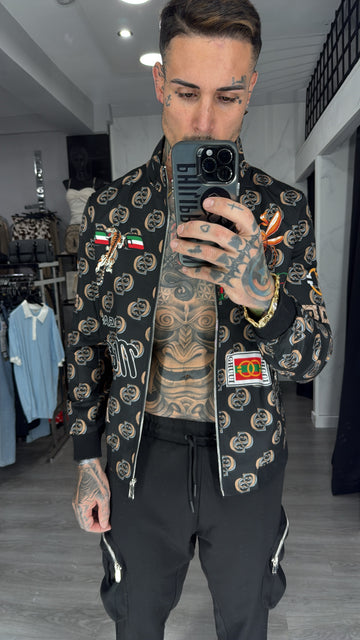 chaqueta gusi negra