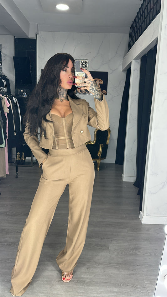 traje chaqueta