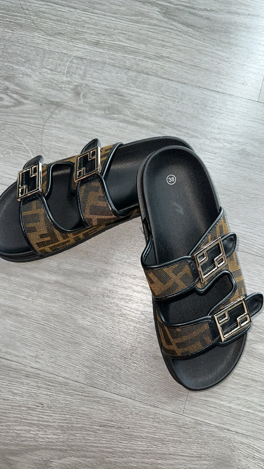 Chanclas fendy