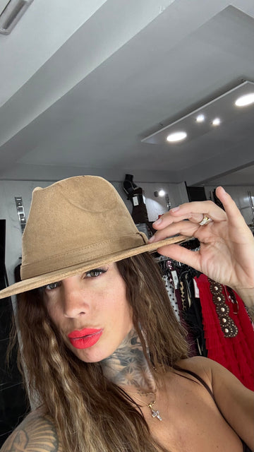 Sombrero camel