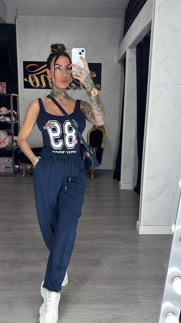 Pantalón chino, azul marino