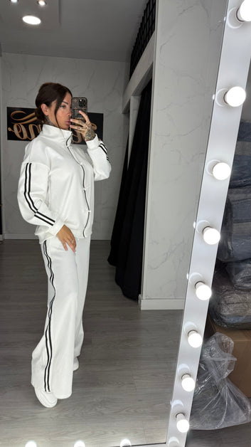 Chandal adid blanco