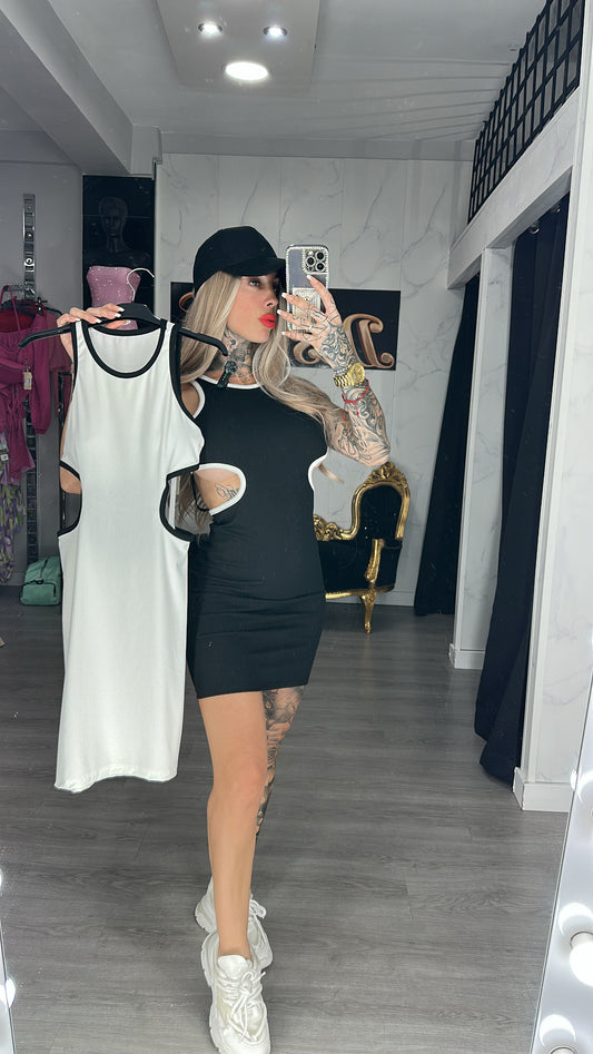 vestido rumano blanco