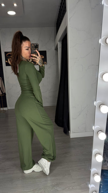 Conjunto alo verde