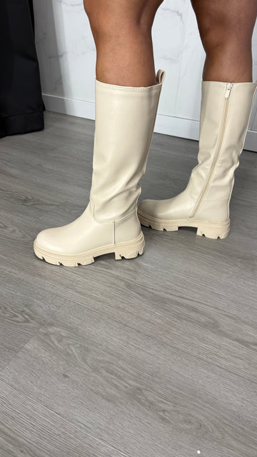 Botas cremita