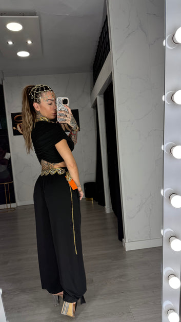 Conjunto ￼. Yasmin ￼
