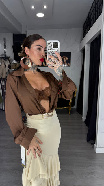 Camisa nudo  marrón