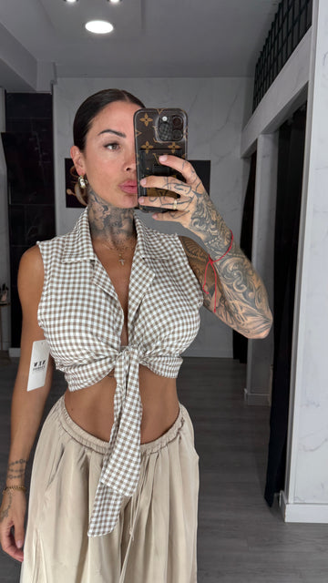 Camisa nudo