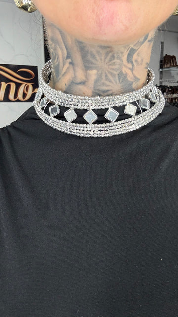 Collar