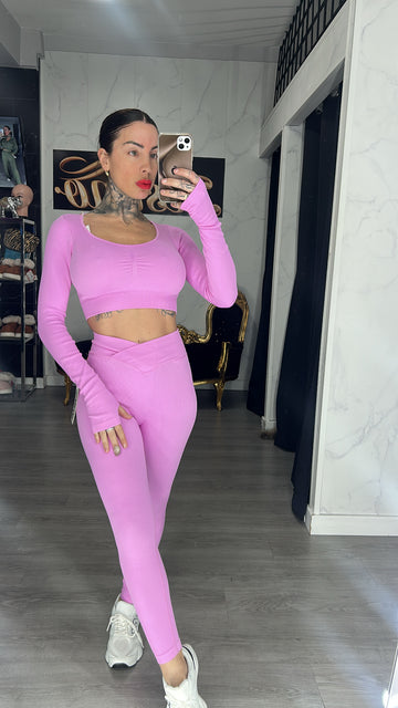 Conjunto sandra morado