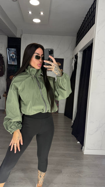 Bomber verde