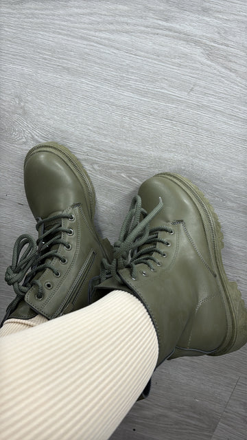 botas verdes