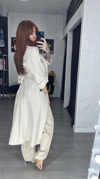 Chaqueta larga beige