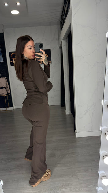 Conjunto María marrón