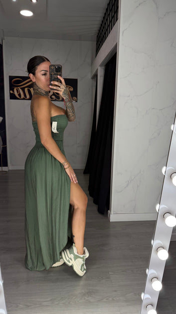 Mono dona verde