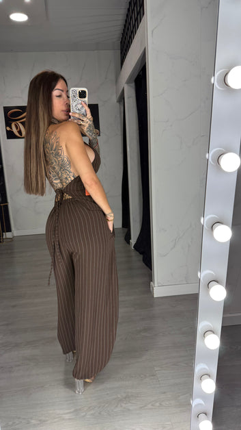 Conjunto marinero marrón