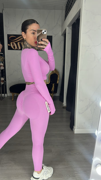 Conjunto sandra morado