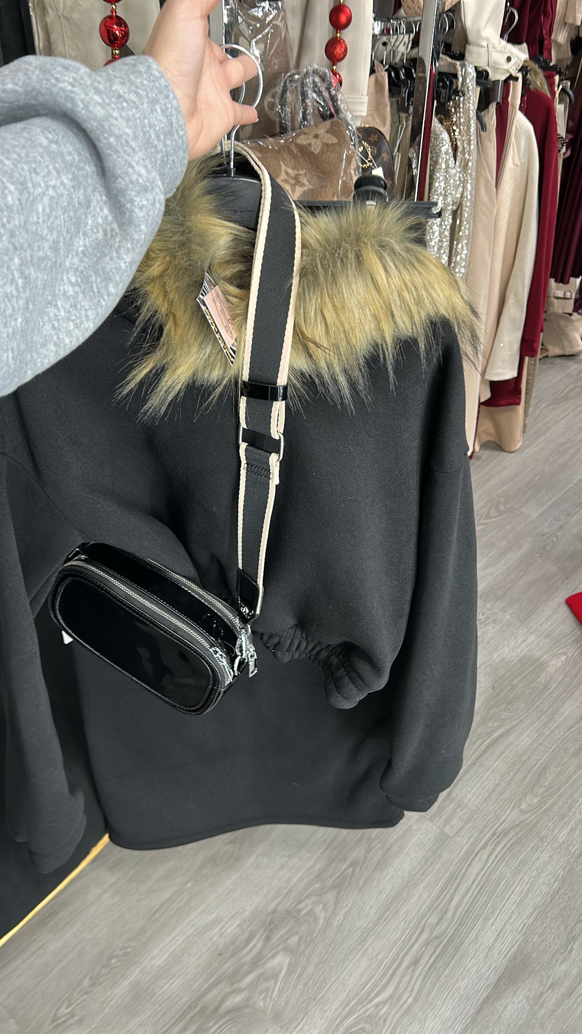 Conjunto esquimal negro