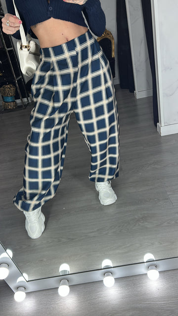 Pantalón cuadros