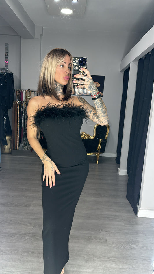 vestido pluma negro