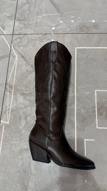 Botas, Cowboy marrón