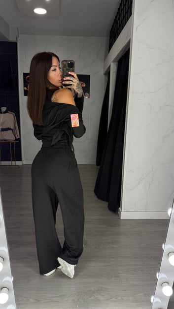 Conjunto nube negro