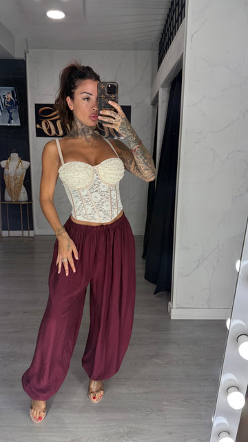 Pantalón chino, Burdeos
