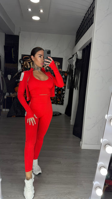 Conjunto Carlo rojo