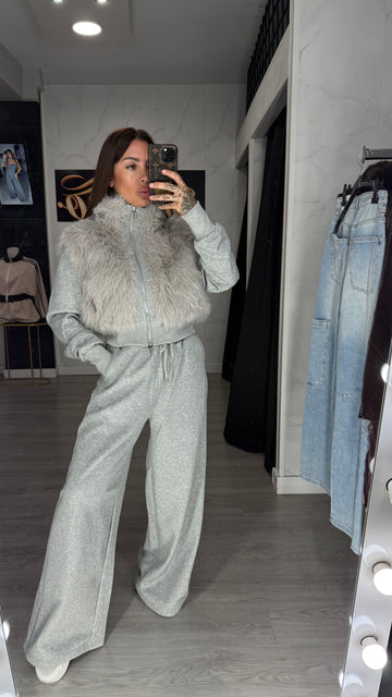 Conjunto, Alaska gris