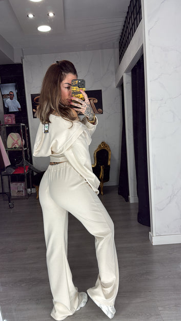 Chandal encaje beige