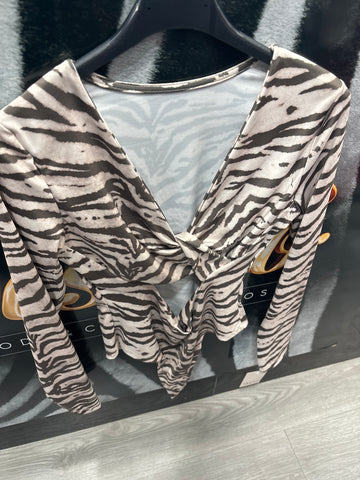 Body Aitana, color cremita
