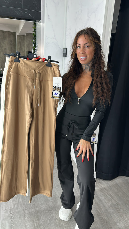 maya luz camel