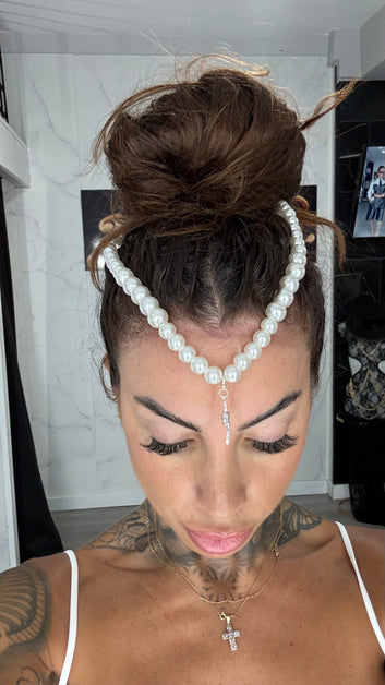 Adorno Yasmin