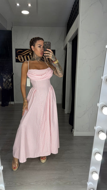 Vestido cartama rosa