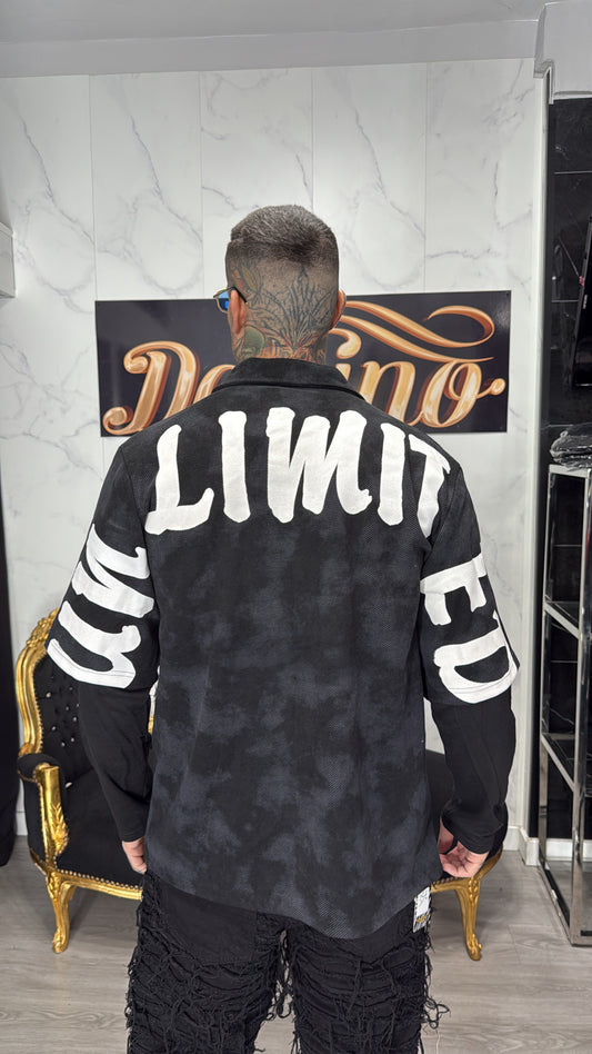 chaqueta letras negra