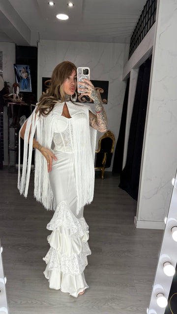Falda flamenca blanca