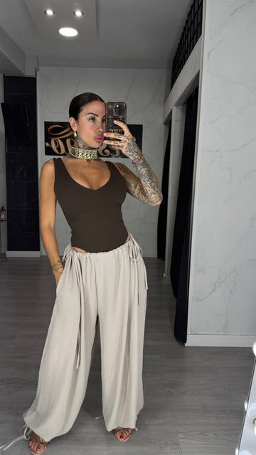 Pantalón taupe
