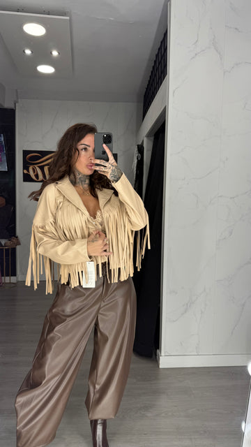 Chaqueta flecos camel