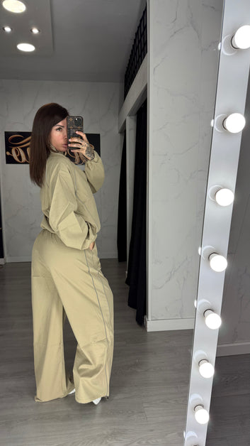 Chandal plástico Camel