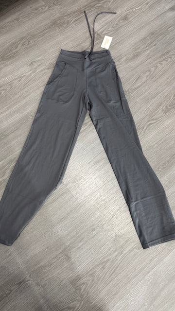Pantalón carmen gris