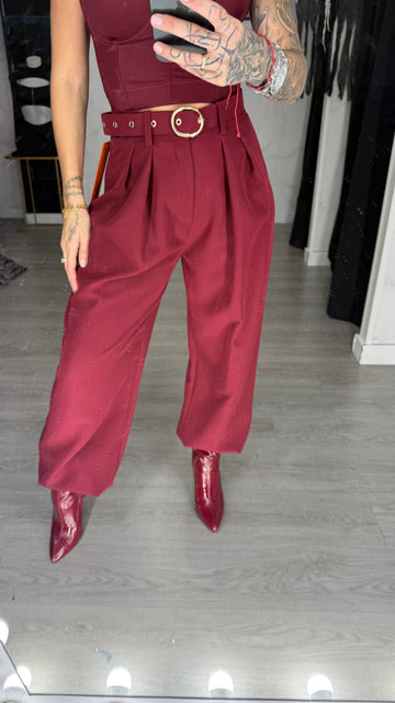 Pantalón pinza burdeo