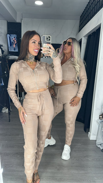 conjunto isi camel