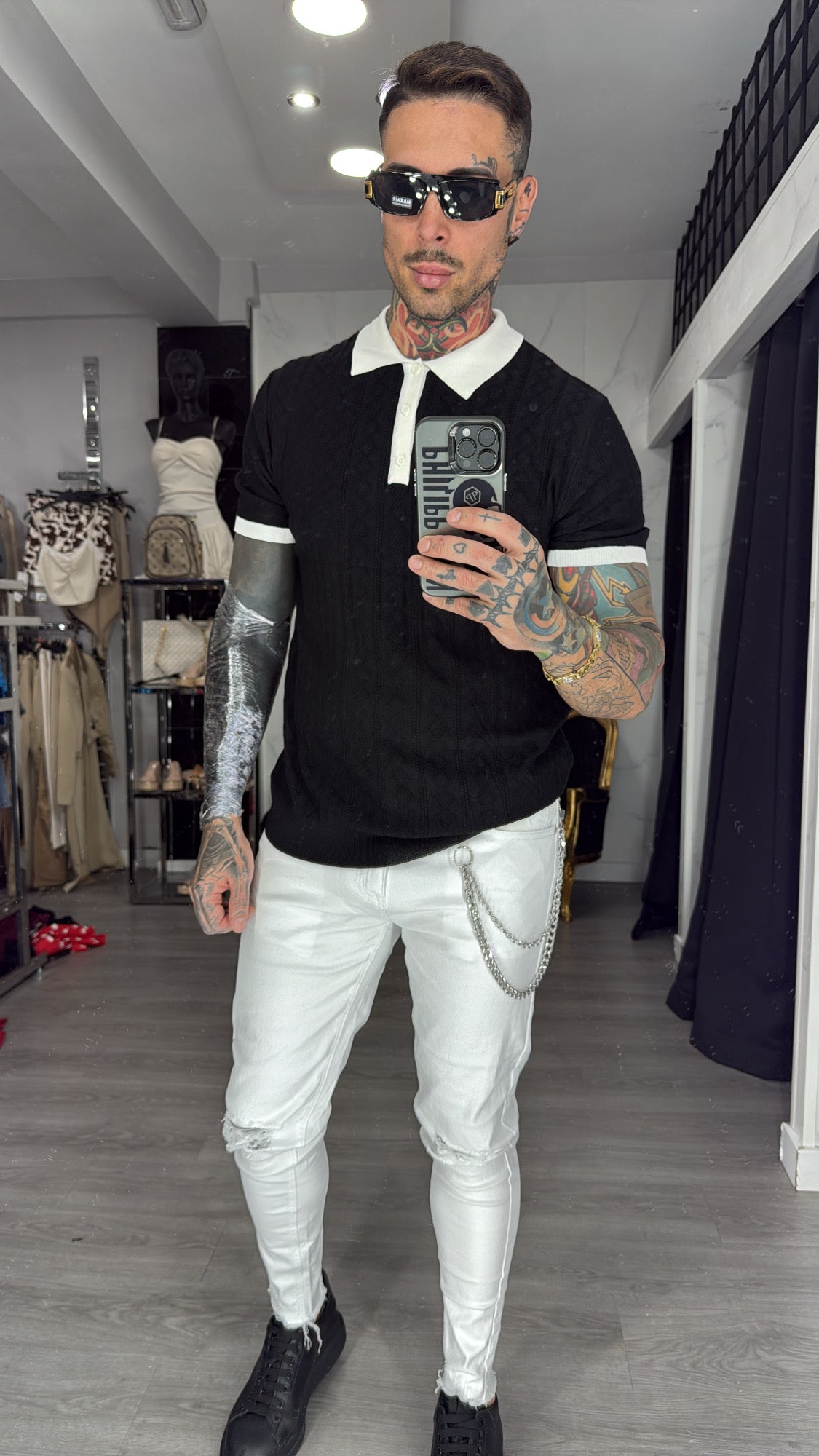 Vaquero White