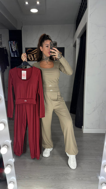 Conjunto, aló Burdeos