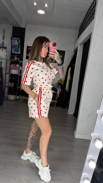 Conjunto lunares, Lolita