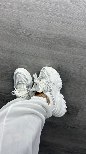 Tenis eva